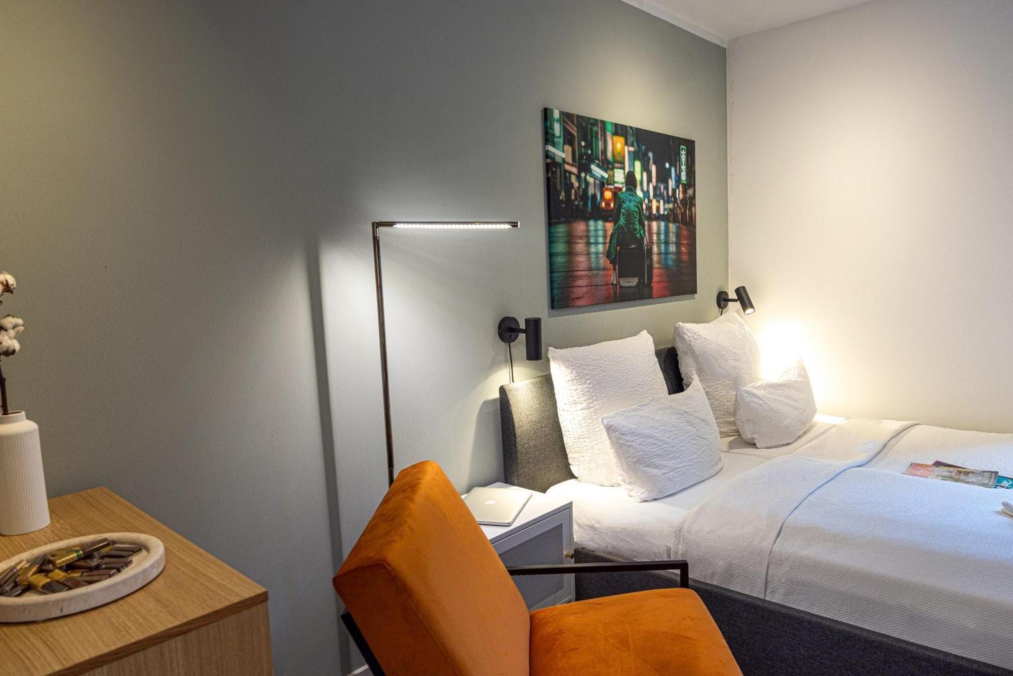 Have-A-Nice-Stay - Souterrain, Kino An Der Natur, U-Bahn Nach Hamburg 400M - Baecker & Restaurants 500M - Lidl 800M - Zentrum 1,5Km Ahrensburg Εξωτερικό φωτογραφία